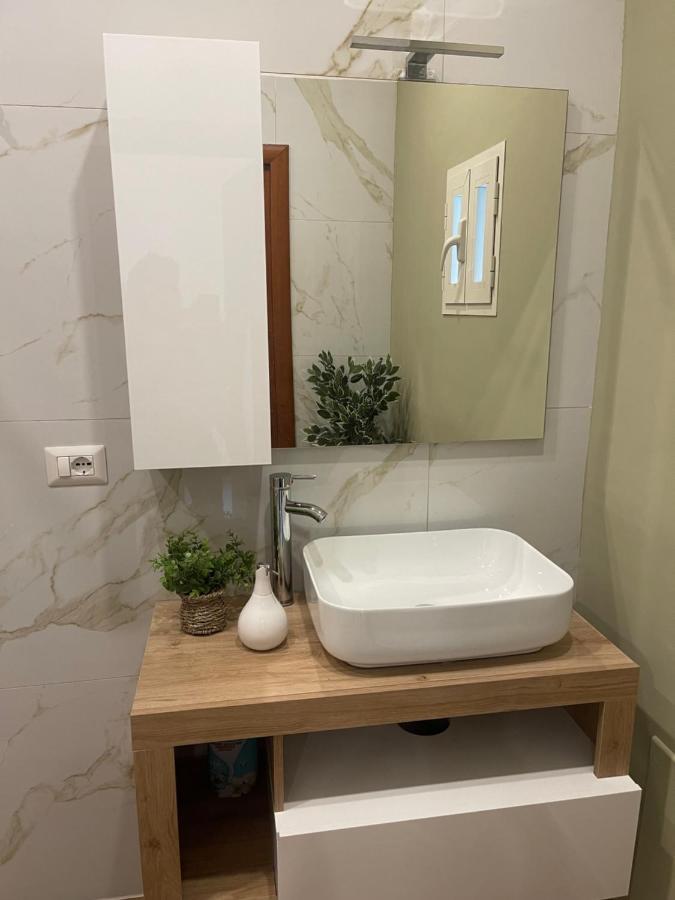 Apartmán Miracles On 32Th Street Neapol Exteriér fotografie