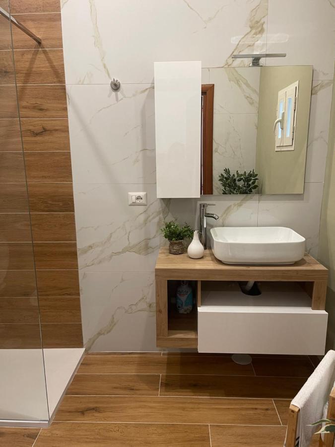 Apartmán Miracles On 32Th Street Neapol Exteriér fotografie