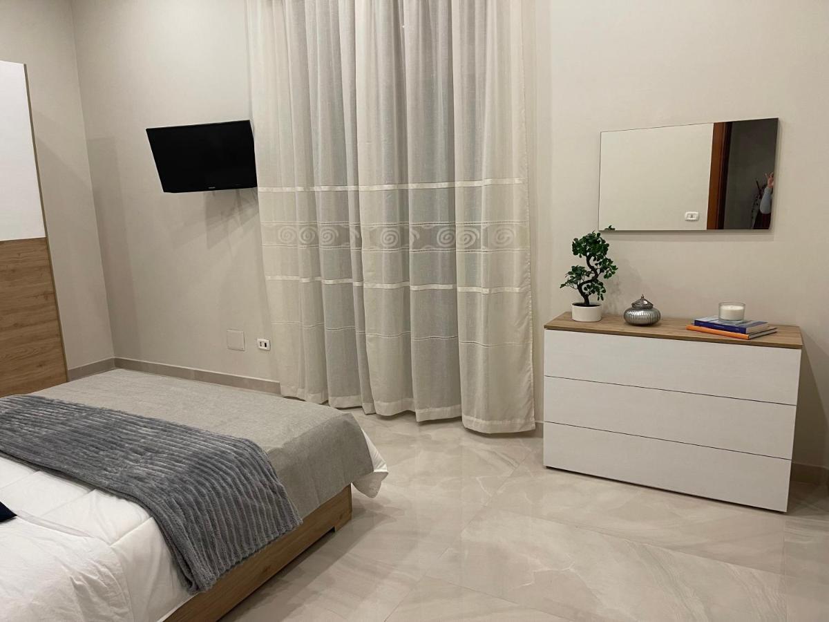 Apartmán Miracles On 32Th Street Neapol Exteriér fotografie